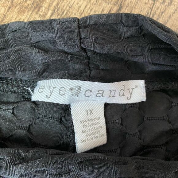 Eye Candy Sleeveless High Collar Tank Top PREOWNED Tee Tank Top - Picture 5 of 11